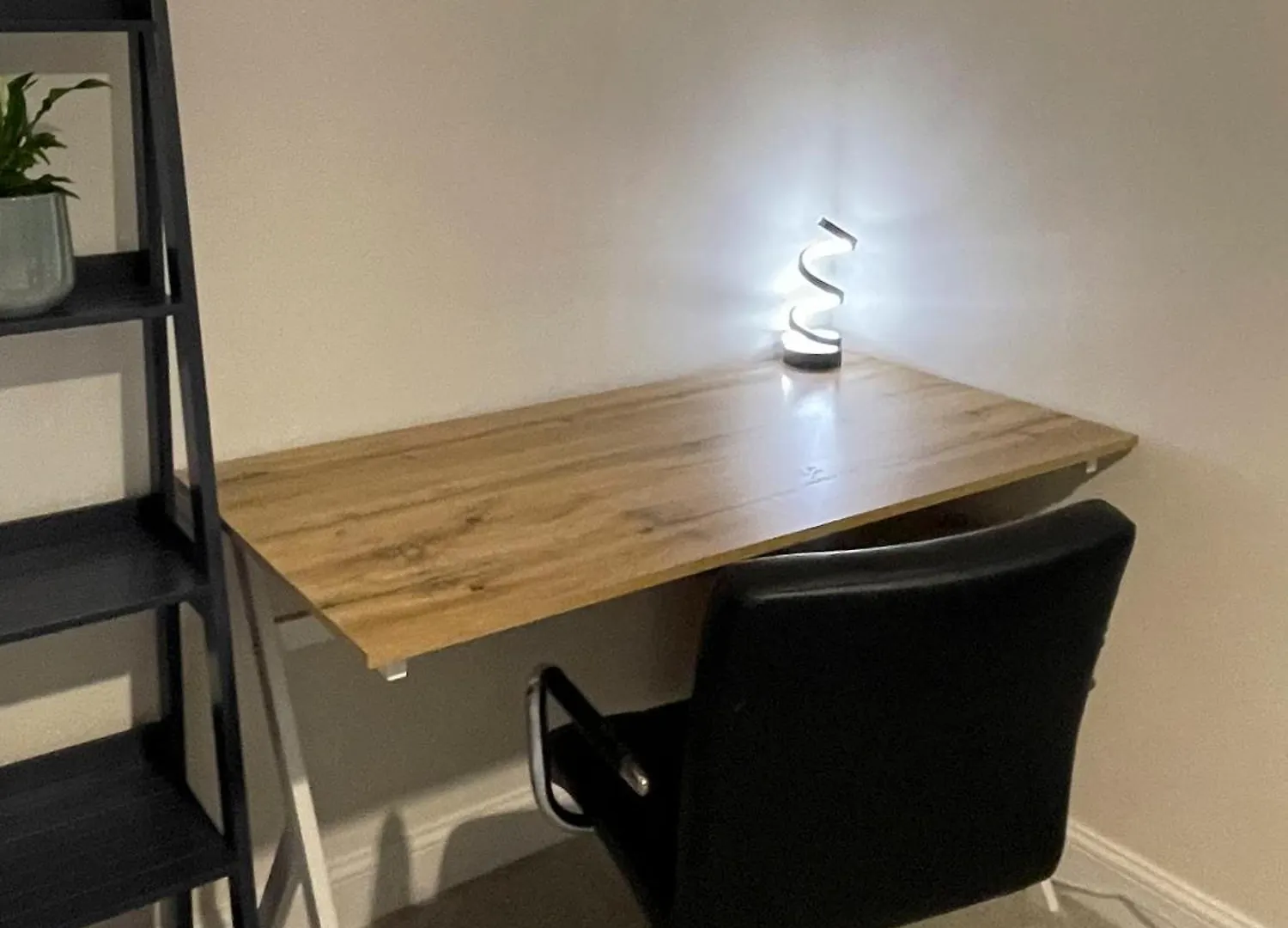 Brand New Prestigious 5 Bed House Near Science Park - Cambridge Homehost 0*, Cambridge (Cambridgeshire)
